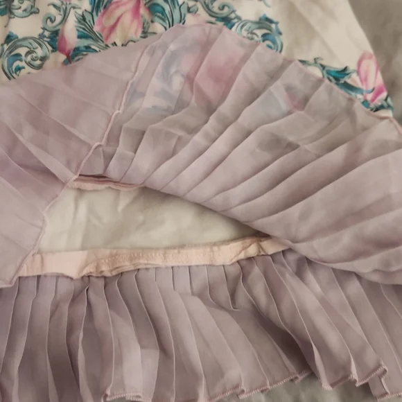 BEAUTIFUL BABY GIRL FASHION SUMMER SLEEVELESS DRESS. - Picture 4 of 9